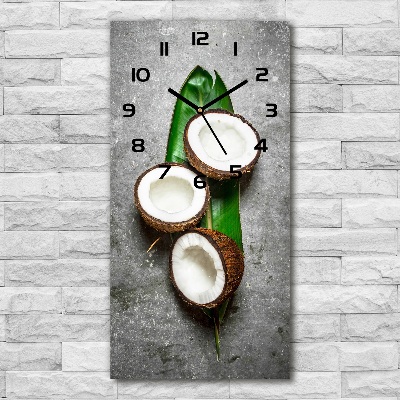 Vertical wall clock Coconut on the leaf