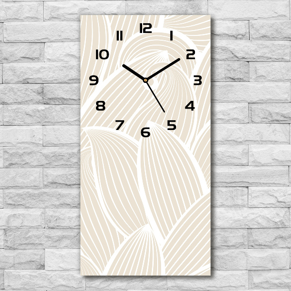 Vertical wall clock Petals of flowers