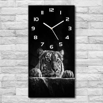 Vertical wall clock Tiger