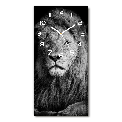 Vertical wall clock Portrait of a lion