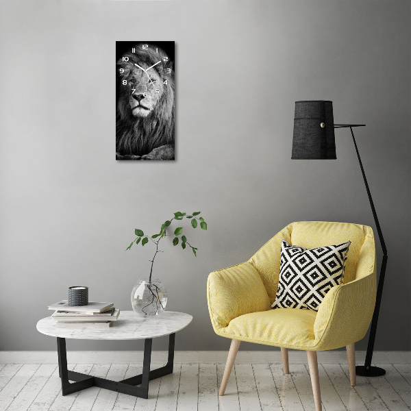 Vertical wall clock Portrait of a lion