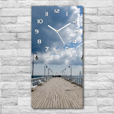 Modern vertical wall clock Pier in Orłowo