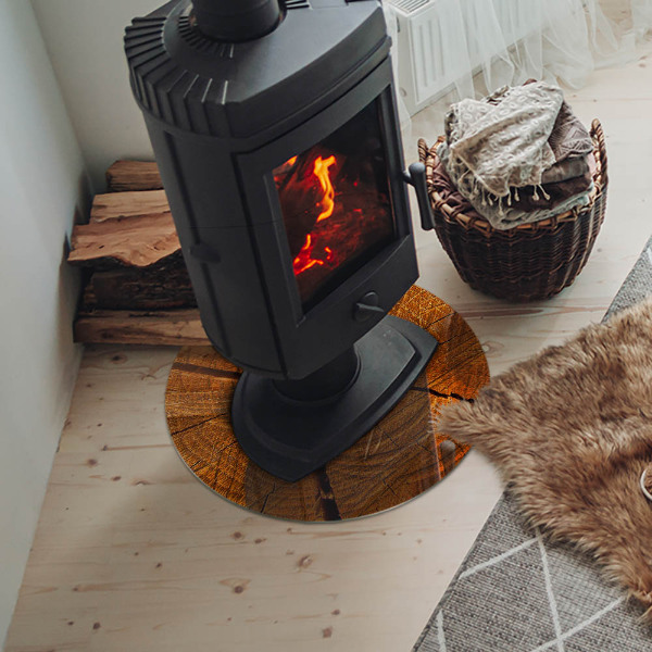 Round glass hearth Wood in cross-section with natural grain
