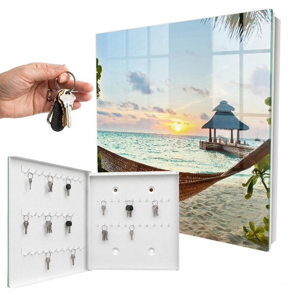 Key cabinet for wall Relaxing on the beach