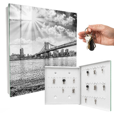 Key storage box The city and the bridge