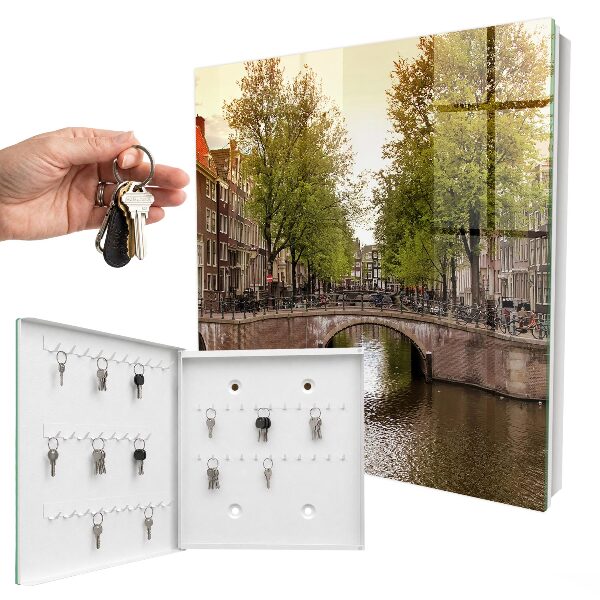 Key box City canal