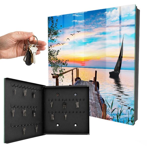 Key cabinet for wall A peaceful country