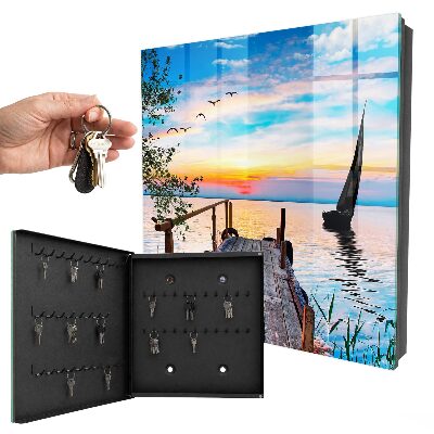 Key cabinet for wall A peaceful country