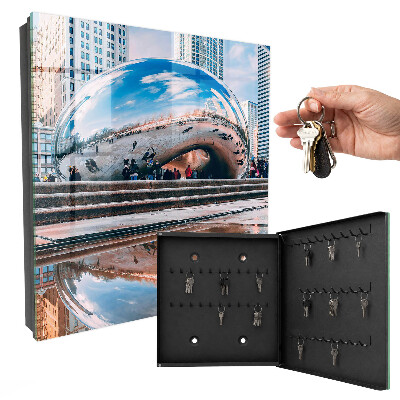 Key box Urban reflection