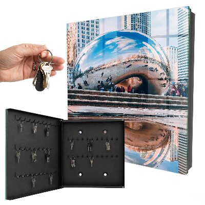 Key box Urban reflection