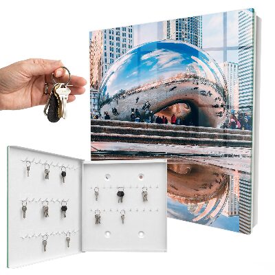 Key box Urban reflection