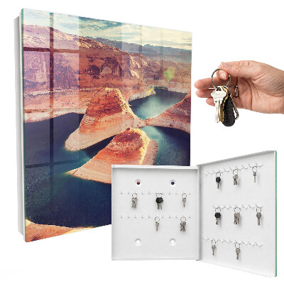 Key box Rocks and water