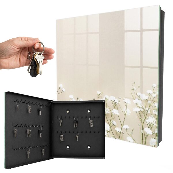 Key box The delicacy of flowers