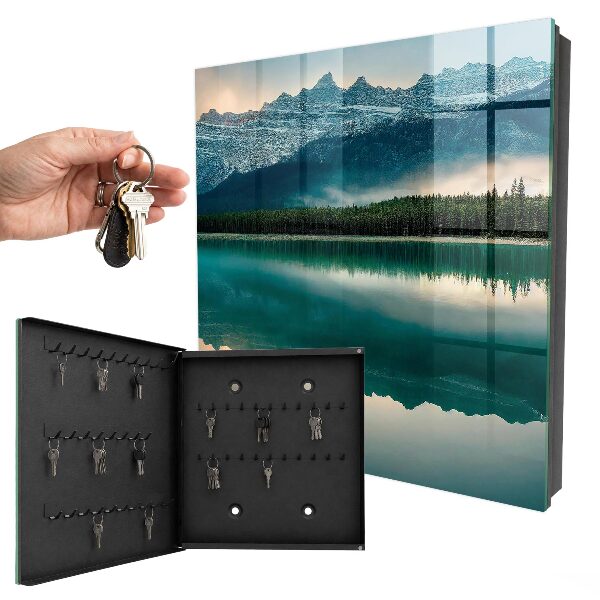 Key storage box Reflection in the mountains