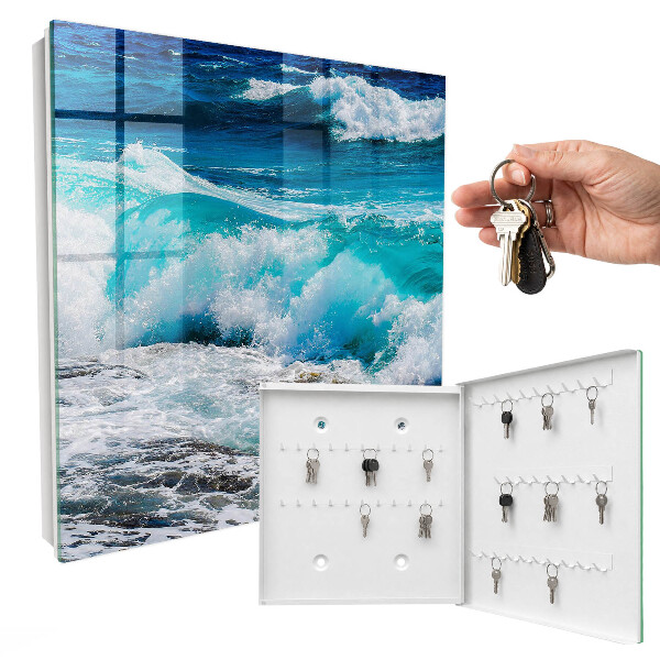 Key box The power of the waves