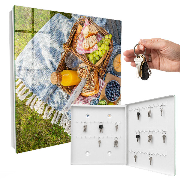 Key storage box An idyllic picnic