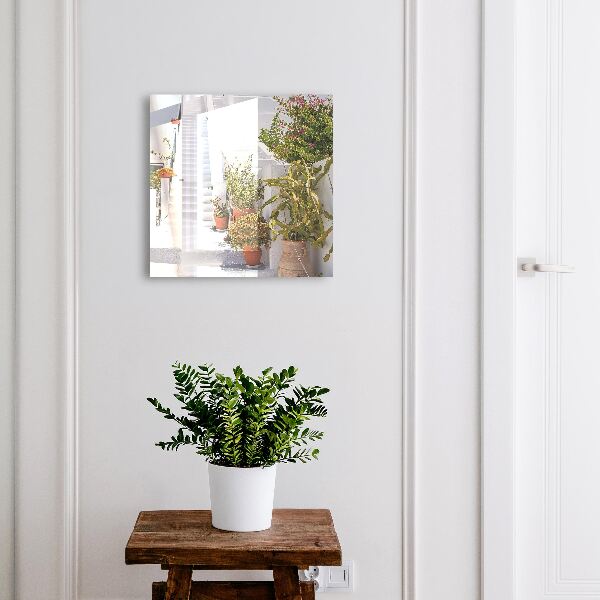 Key cabinet for wall Stairs with plants