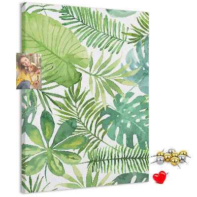 Pin board Tropical leaf pattern in shades of green