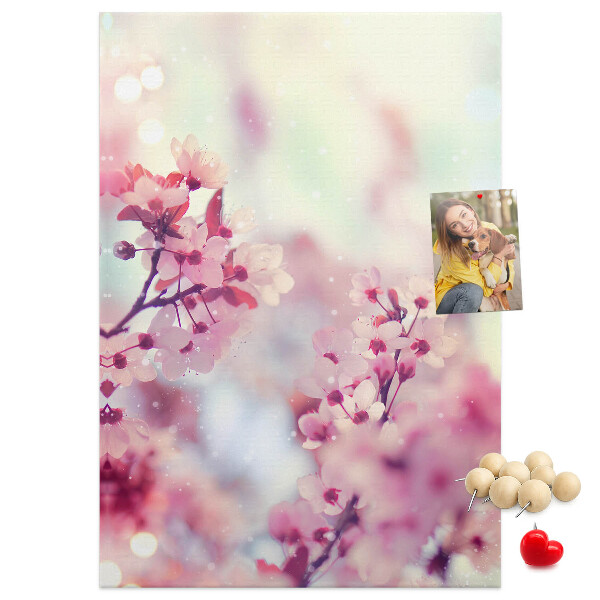Pin board Floral accents in delicate shades