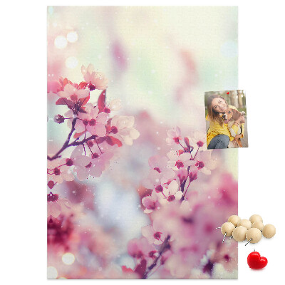 Pin board Floral accents in delicate shades