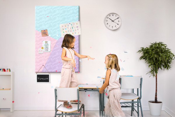 Pin board Geometric shapes in pastel shades