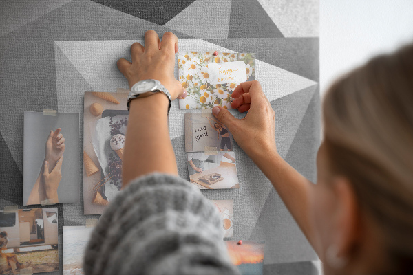Wall cork memo board Abstract grayscale pattern with triangles