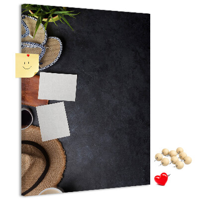 Memo cork board Stylish layout with natural accents