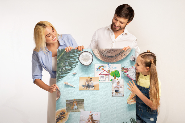 Pin board Tropical fruits and sea accents