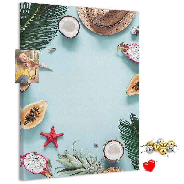 Pin board Tropical fruits and sea accents