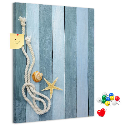 Pin board Seaside vibe with blue planks and a shell