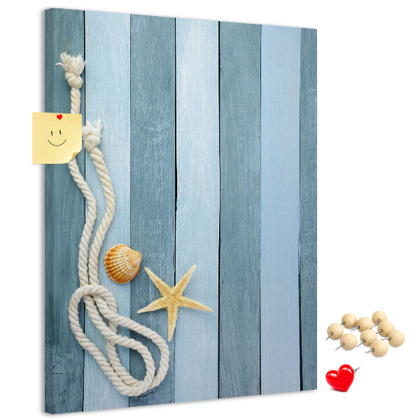 Pin board Seaside vibe with blue planks and a shell