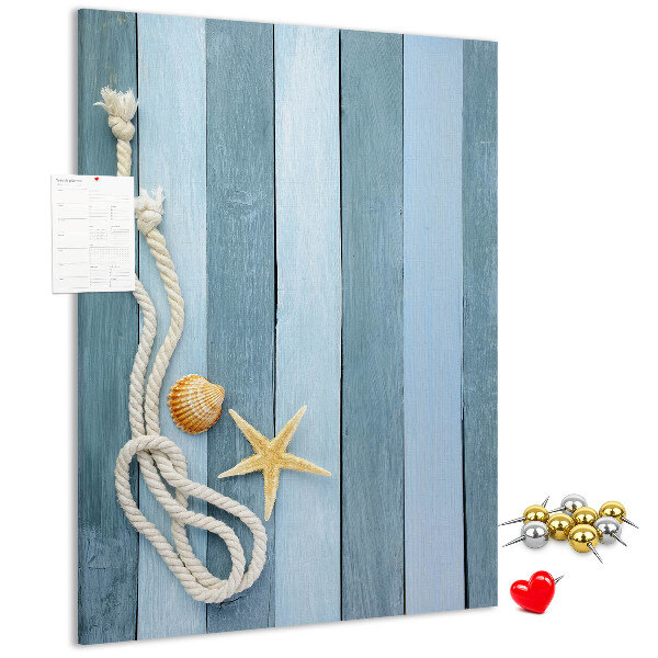 Pin board Seaside vibe with blue planks and a shell