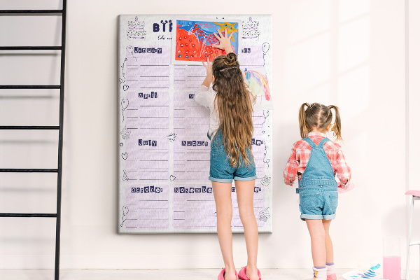 Memo cork board Birthday calendar with colorful balloons