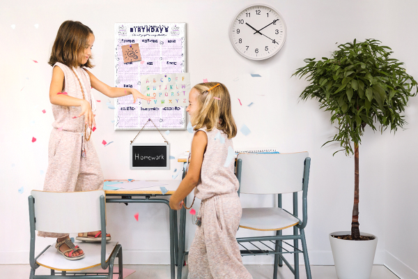 Memo cork board Birthday calendar with colorful balloons