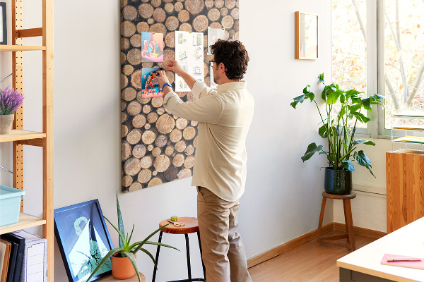 Memo cork board Natural wood in round cross-sections