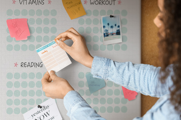 Memo cork board Minimalist Habit Tracking