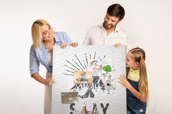 Memo cork board Mountains with sun rays in the background