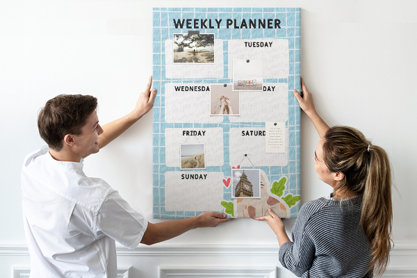 Wall cork memo board Weekly planner with a cute cat