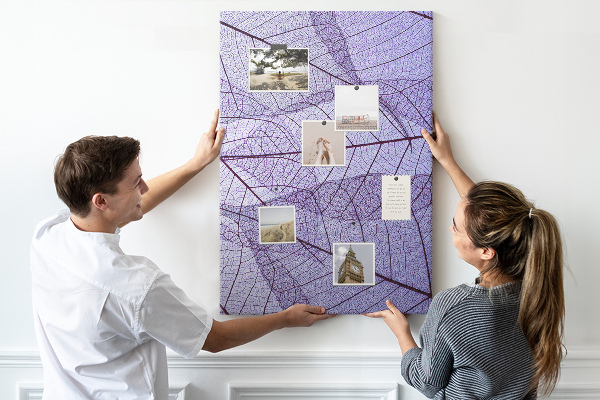 Memo cork board Delicate leaves in shades of purple