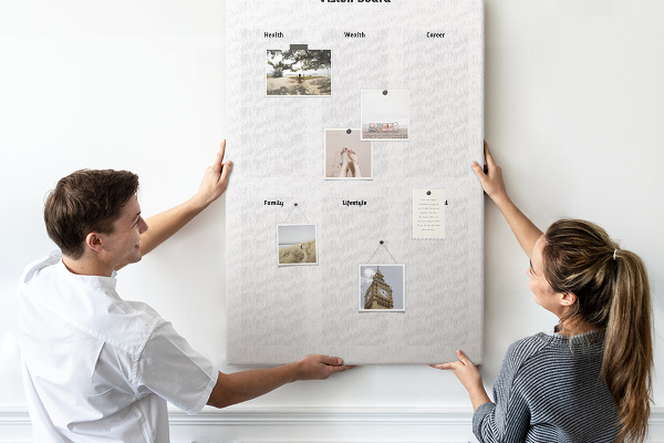 Pin board Vision board with blank sections