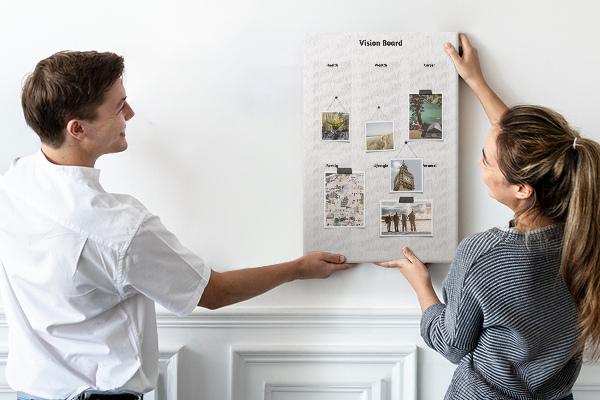 Pin board Vision board with blank sections