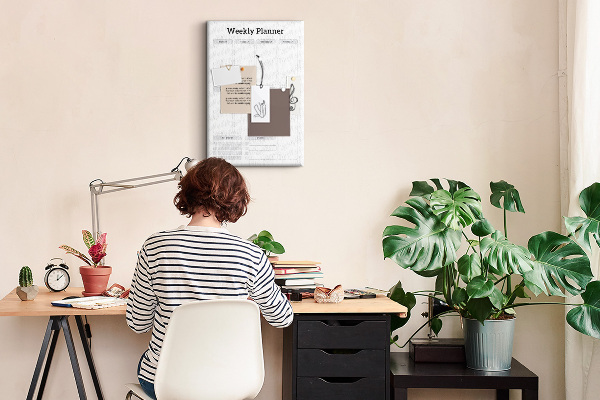 Cork notice board Weekly planner with space for notes