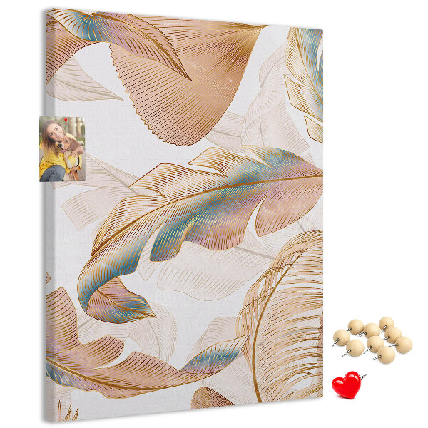 Pin board Delicate leaves in pastel shades