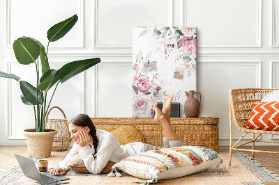 Memo cork board Floral pattern in delicate shades of pink