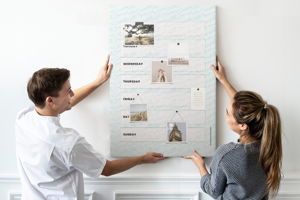 Wall cork memo board Weekly plan in a geometric pattern