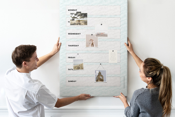 Wall cork memo board Weekly plan in a geometric pattern