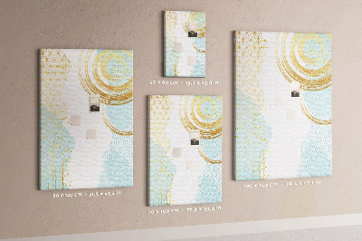 Pin board Golden circles on a delicate background