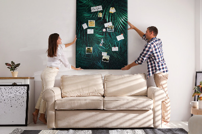 Pin board Tropical leaves in deep shades of green