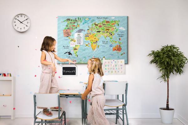 Cork display board World map with animals