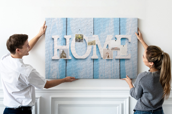 Cork board Home lettering